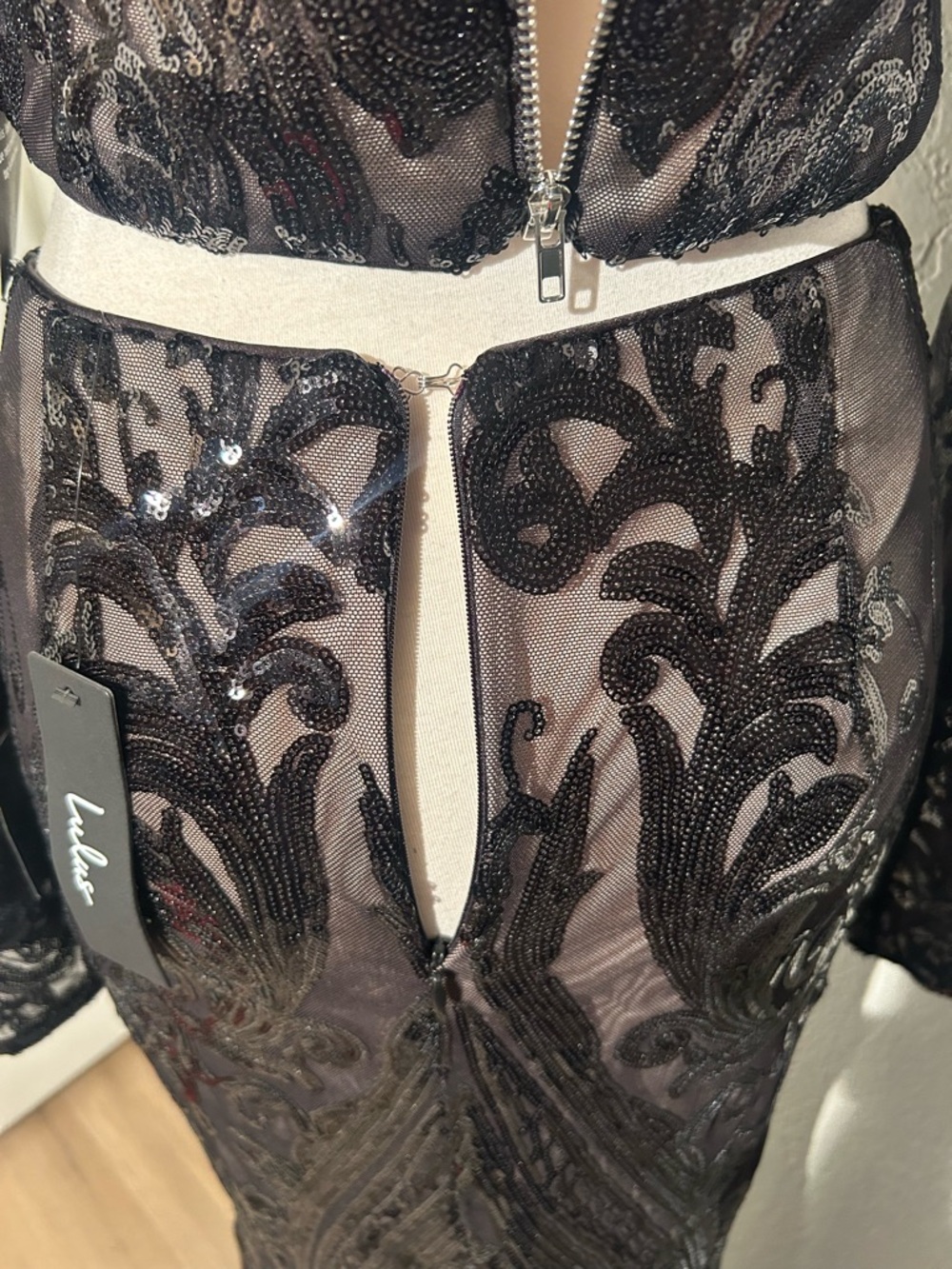 Lulu's Black Lace Sheer Embroidered Two-Piece Gown with Side Slit Size Small NEW - Picture 7 of 10